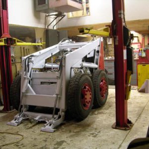 975 bobcat bobcat 975 before cab.jpg