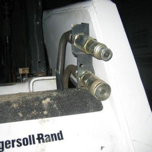 Hydraulic Coupler Styles IMG_0465.JPG