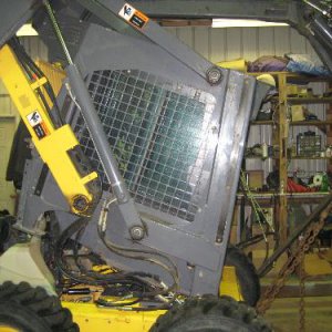 New Holland Lifting Rops IMG_0101.jpg