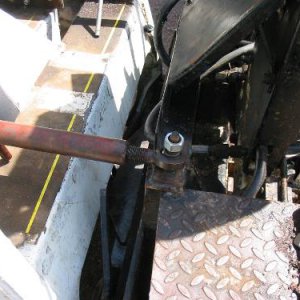 3 pt link mount for backhoe backhoe 007.jpg