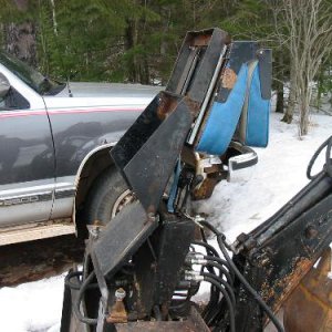 3 pt link mount for backhoe davis seat 1.JPG