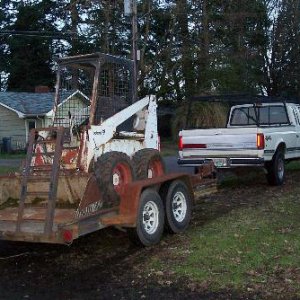 M700 bobcat2.jpg