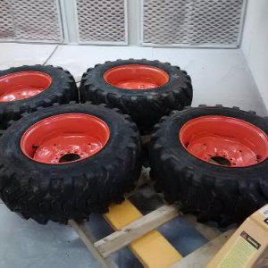 Ancomcab 630 Tires.jpg